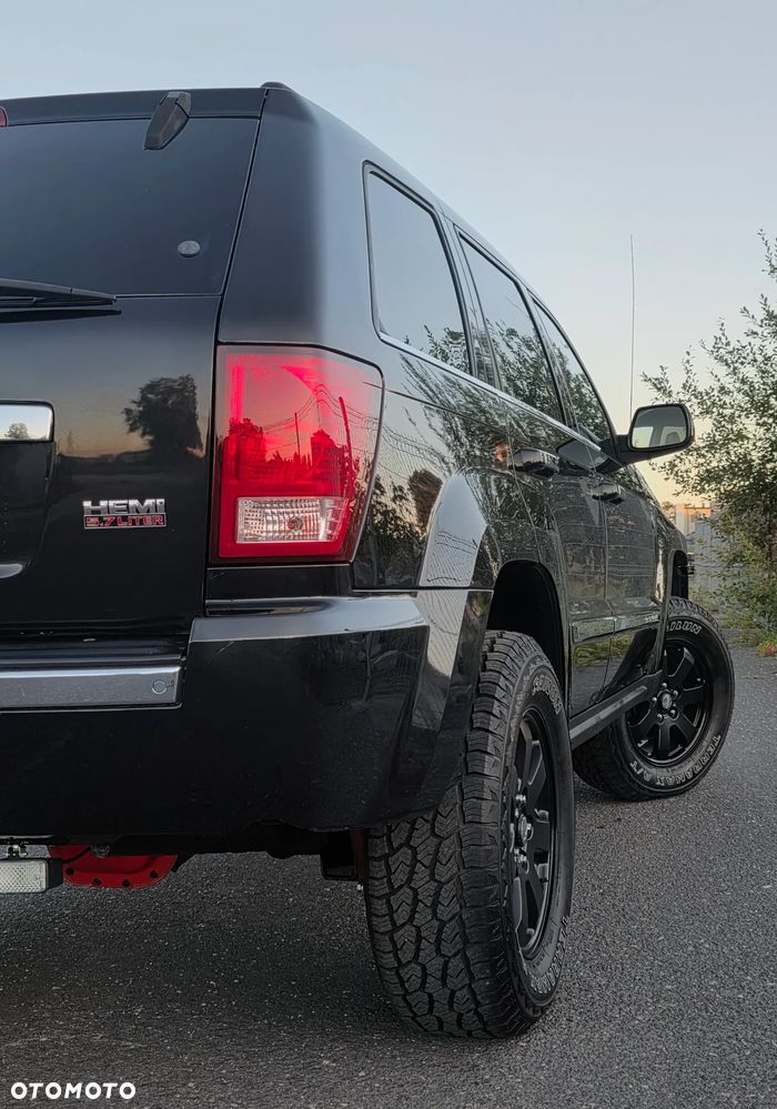 Jeep Grand Cherokee 5.7 V8 HEMI Automatik Overland - 23