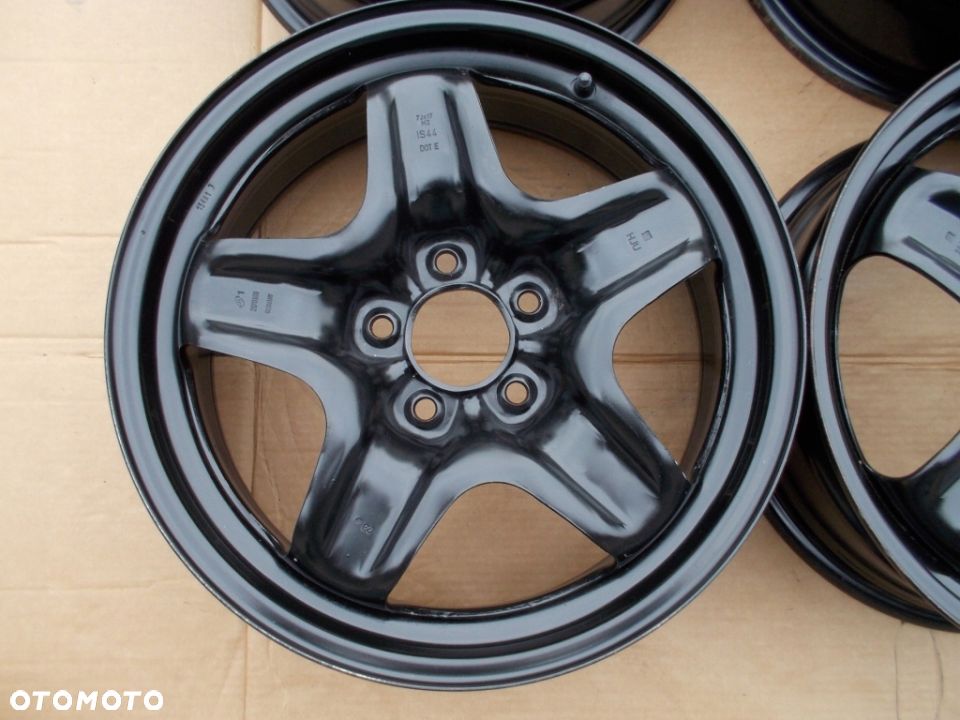 Felgi 17 Opel Astra J Zafira C Insignia II Cascada 7j 5x115 ET44 - 9