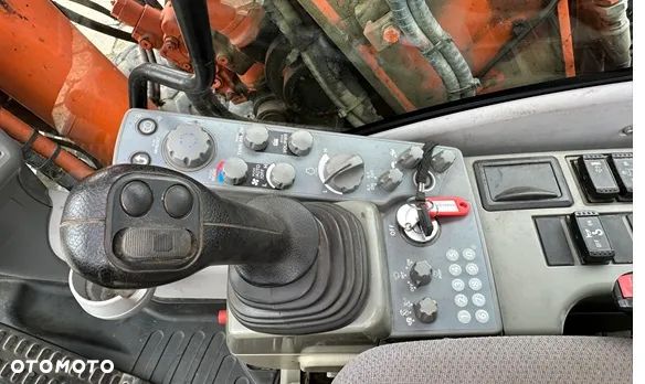 Hitachi ZX170W-5B - 26
