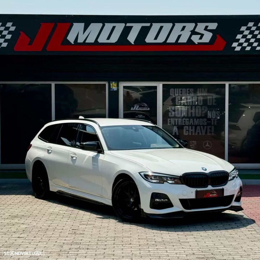 BMW 320 d Touring Pack Desportivo M Auto - 2