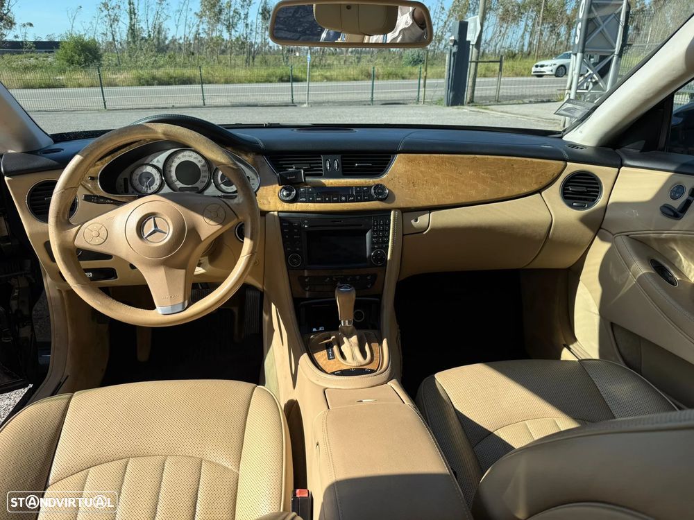 Mercedes-Benz CLS 320 CDI - 12