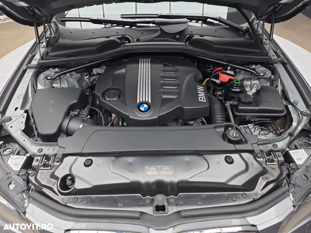 BMW Seria 5 520d Aut. Edition Lifestyle - 20