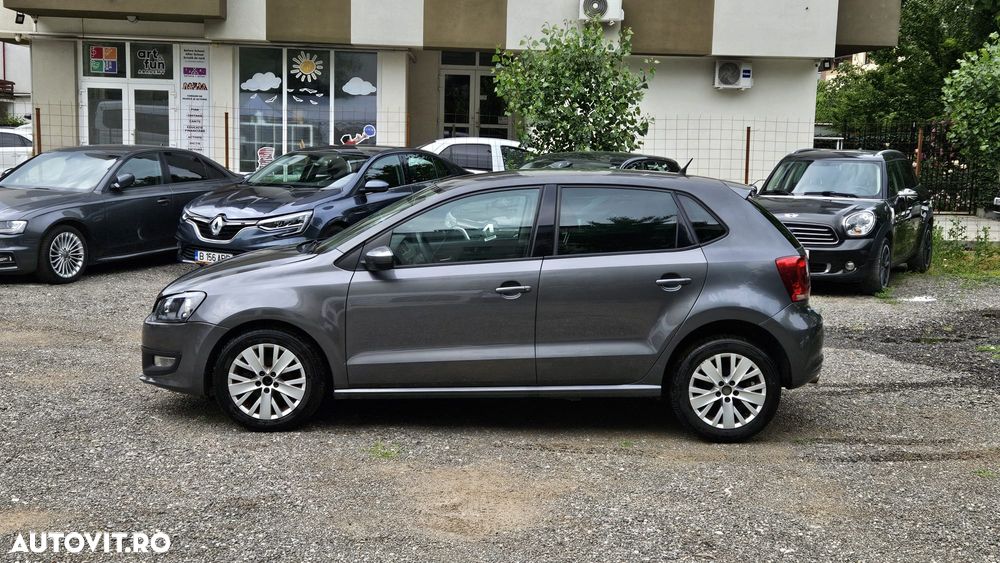 VOLKSWAGEN Polo 2013 — imagine 3
