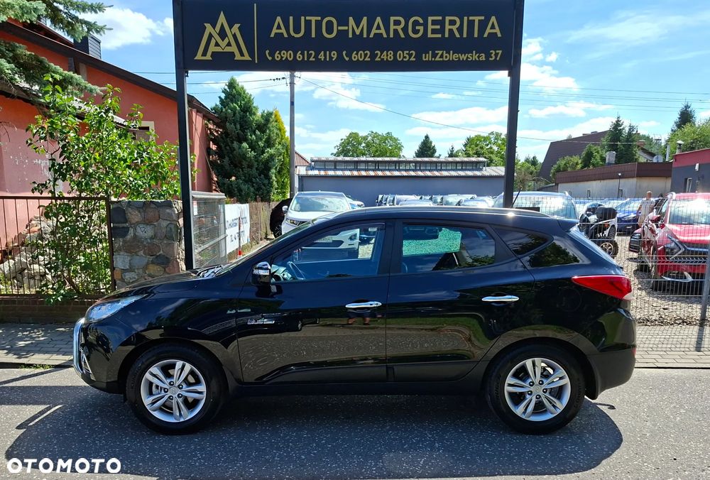 Hyundai ix35 1.6 2WD Fifa World Cup Edition - 2