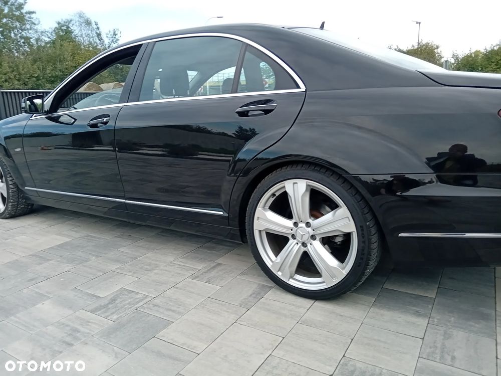 Mercedes-Benz Klasa S 350 CDI L 4Matic DPF 7G-TRONIC BlueEFFICIENCY - 12