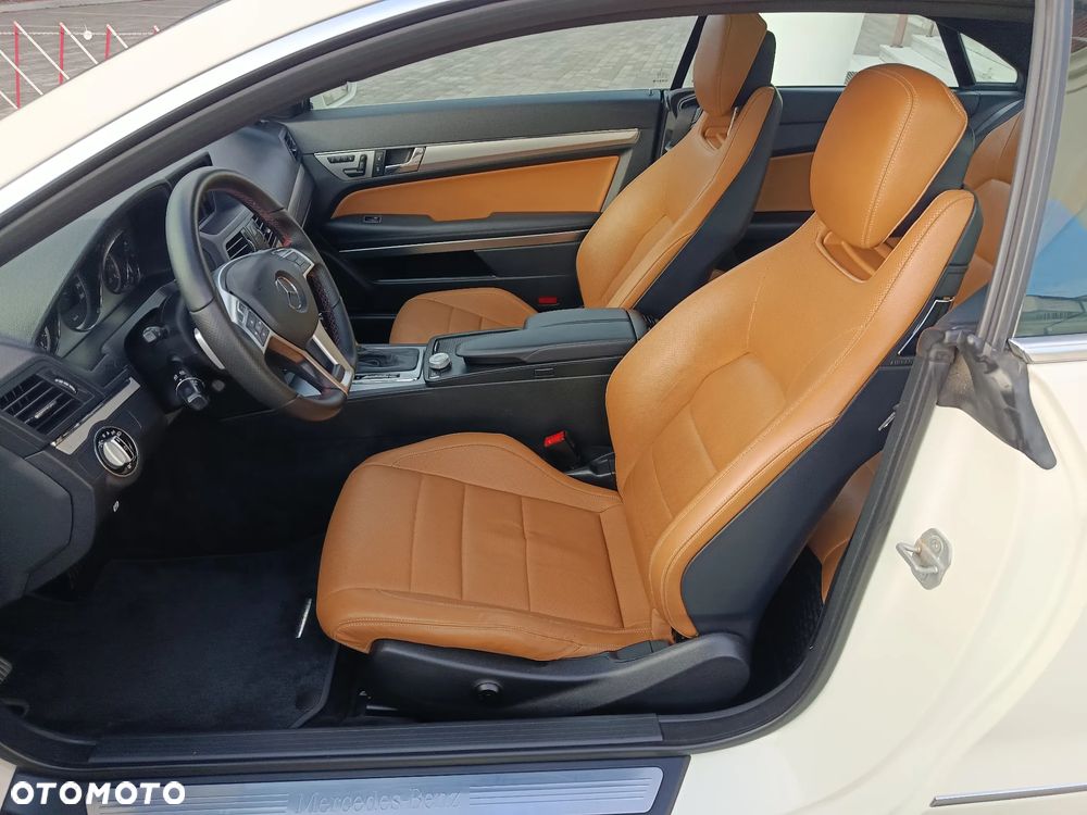 Mercedes-Benz Klasa E - 17