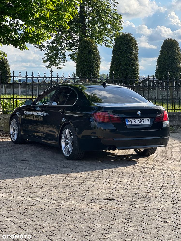 BMW Seria 5 520d - 9
