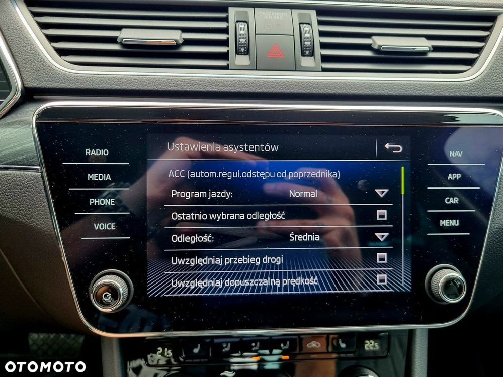 Skoda Superb 1.5 TSI Style DSG - 31