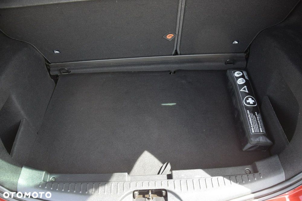 Ford B-MAX 1.6 SYNC Edition - 26
