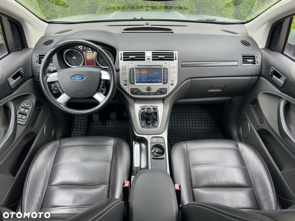 Ford Kuga 2.0 TDCi 4x4 Titanium - 13