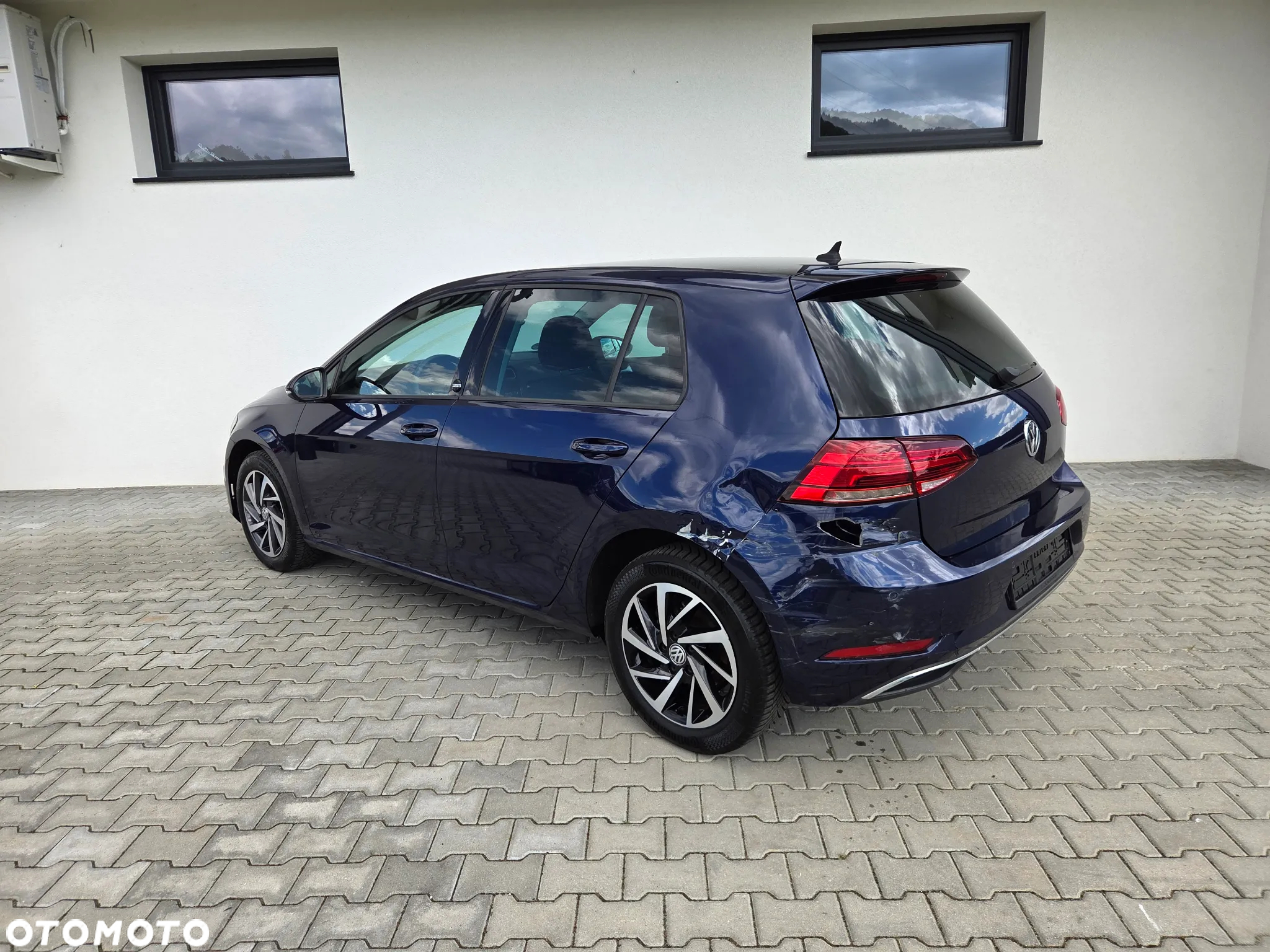 Volkswagen Golf - 19