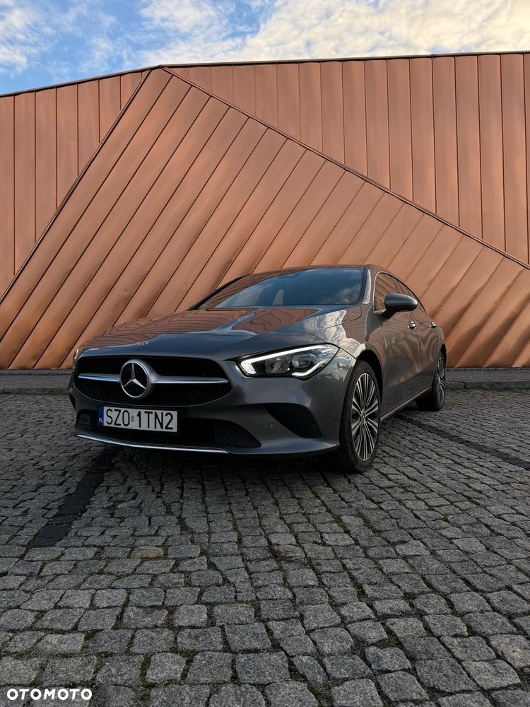 Mercedes-Benz CLA - 1