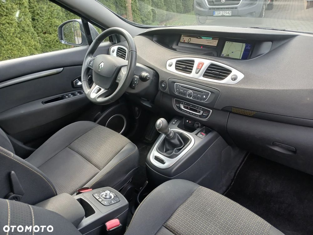 Renault Scenic TCe 130 Dynamique - 15