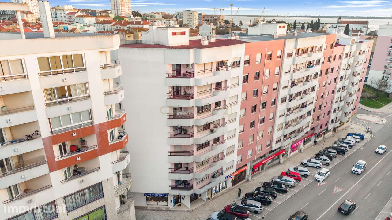 T2 | Avª Bento Gonçalves — Setúbal - Grande imagem: 2/26