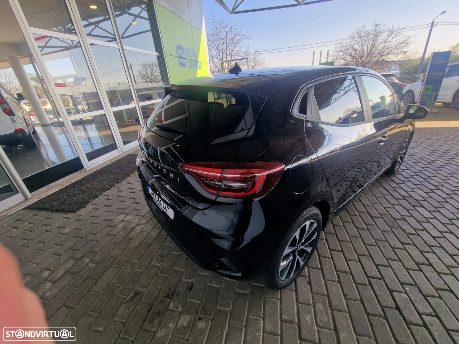 Mitsubishi Colt 1.0 MPI-T Invite - 2