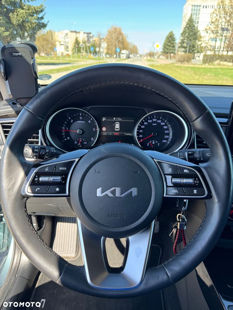 Kia Ceed 1.6 CRDi DCT Vision - 20