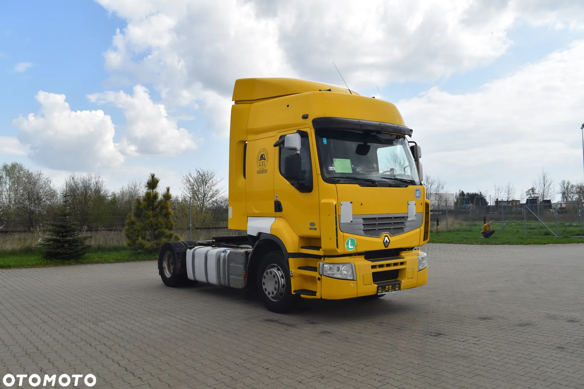 Renault Premium - 10