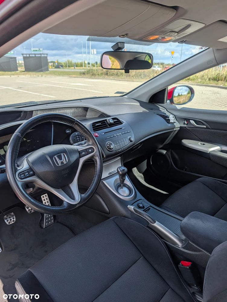 Honda Civic 1.8 TypeS - 11