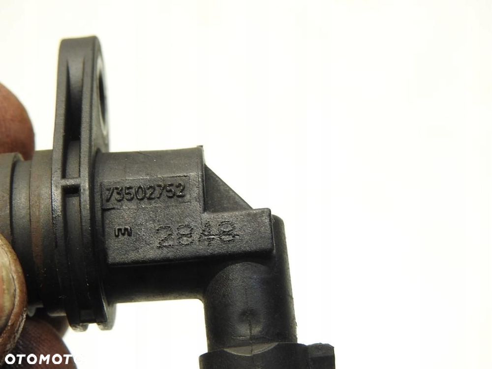 CZUJNIK POŁOŻENIA WAŁU SUZUKI SWIFT IV LIFT 1.3 DDiS 73502752 - 7