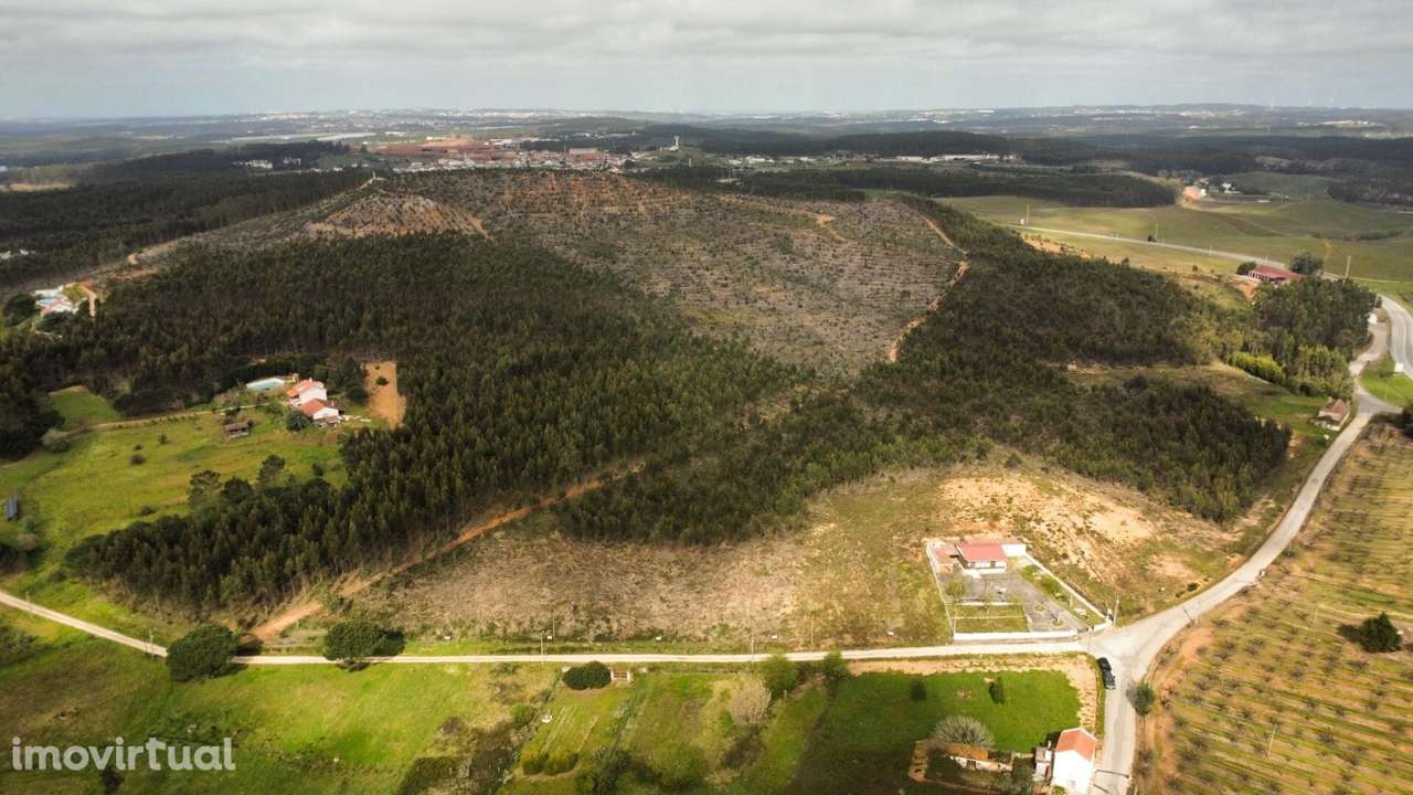 Lote Urbano de 1180m2 para construção em Torres Vedras (Outeiro da Cab - Grande imagem: 4/10