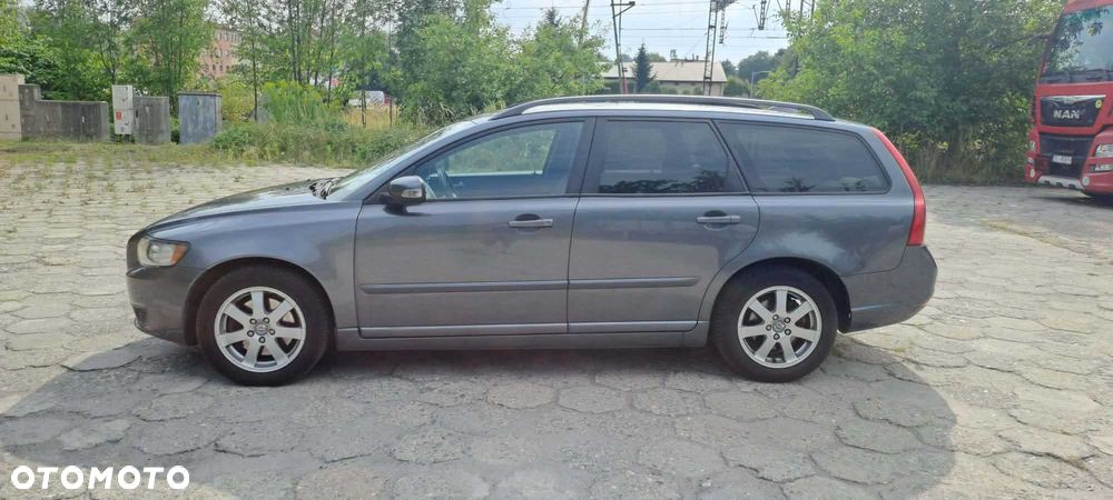 Volvo V50 - 3