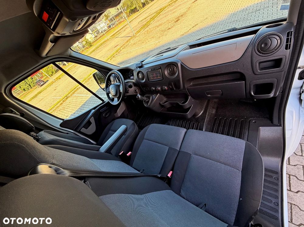 Renault Master - 36