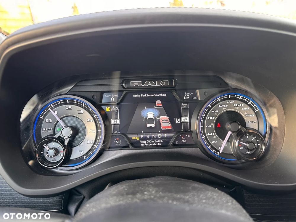 RAM 1500 Crew Cab Limited - 17