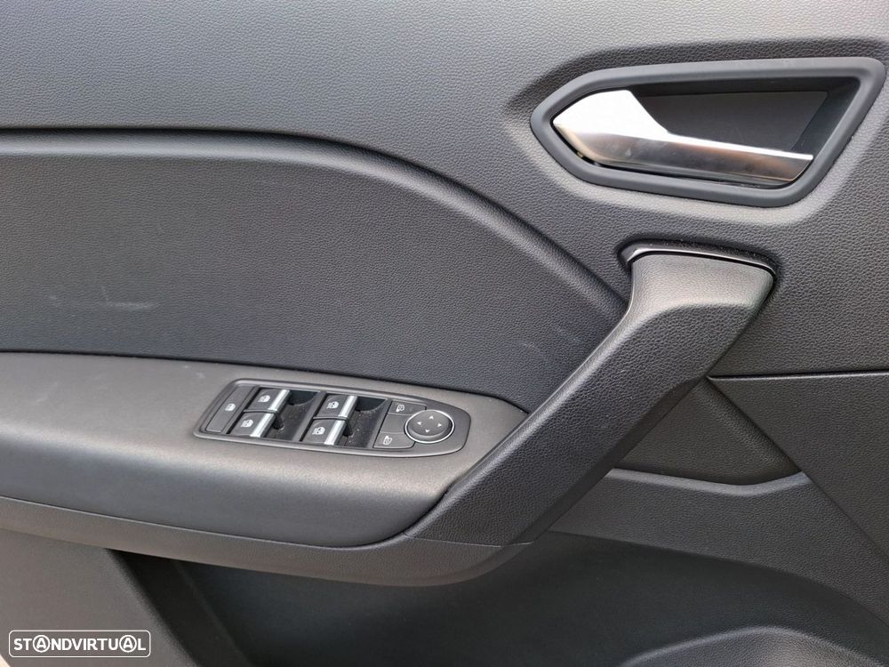 Renault Captur - 19
