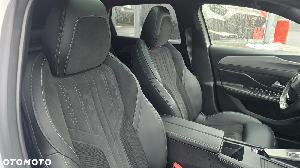 Peugeot 308 1.6 Hybrid PHEV GT EAT8 - 10