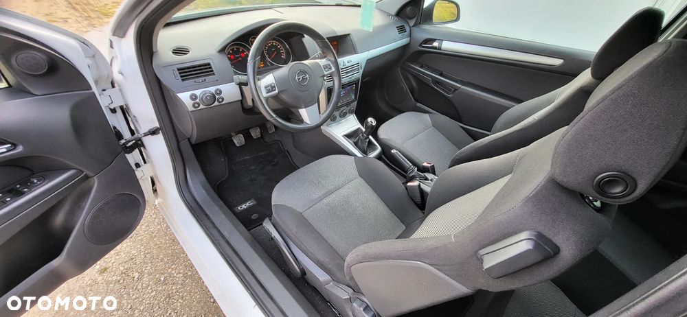 Opel Astra - 21