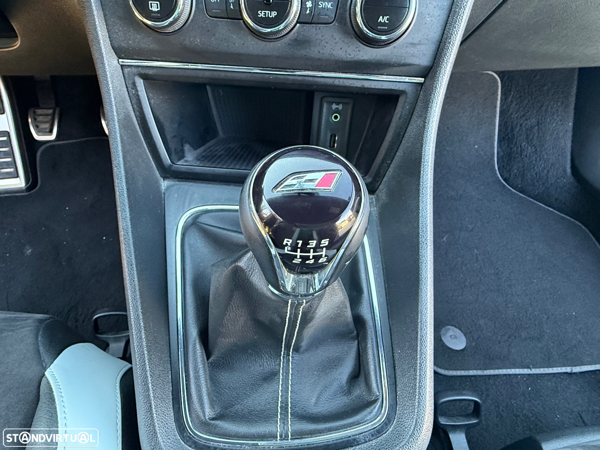 SEAT Leon SC 2.0 TSI Cupra DSG S/S - 13