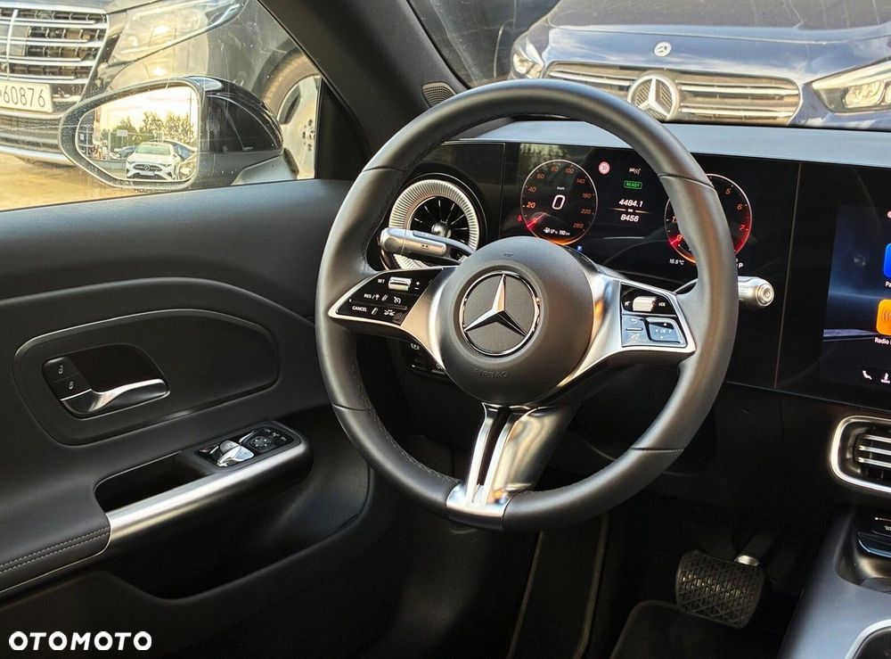 Mercedes-Benz CLA - 19