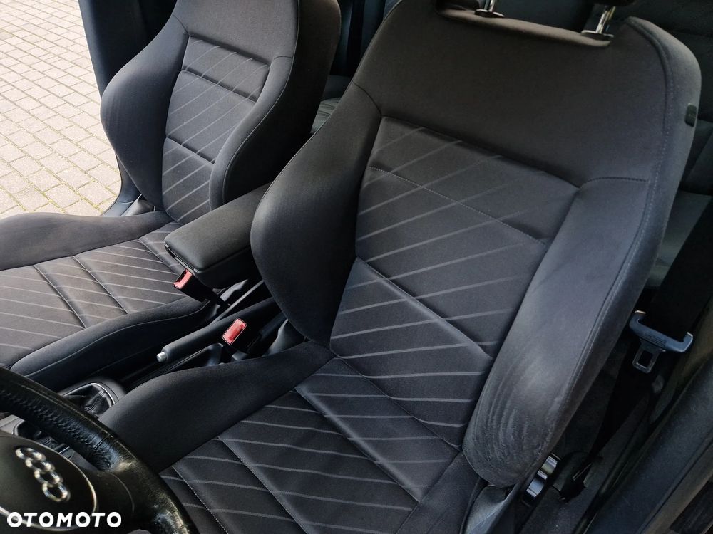 Audi A3 Sportback 1.8T Ambition - 9