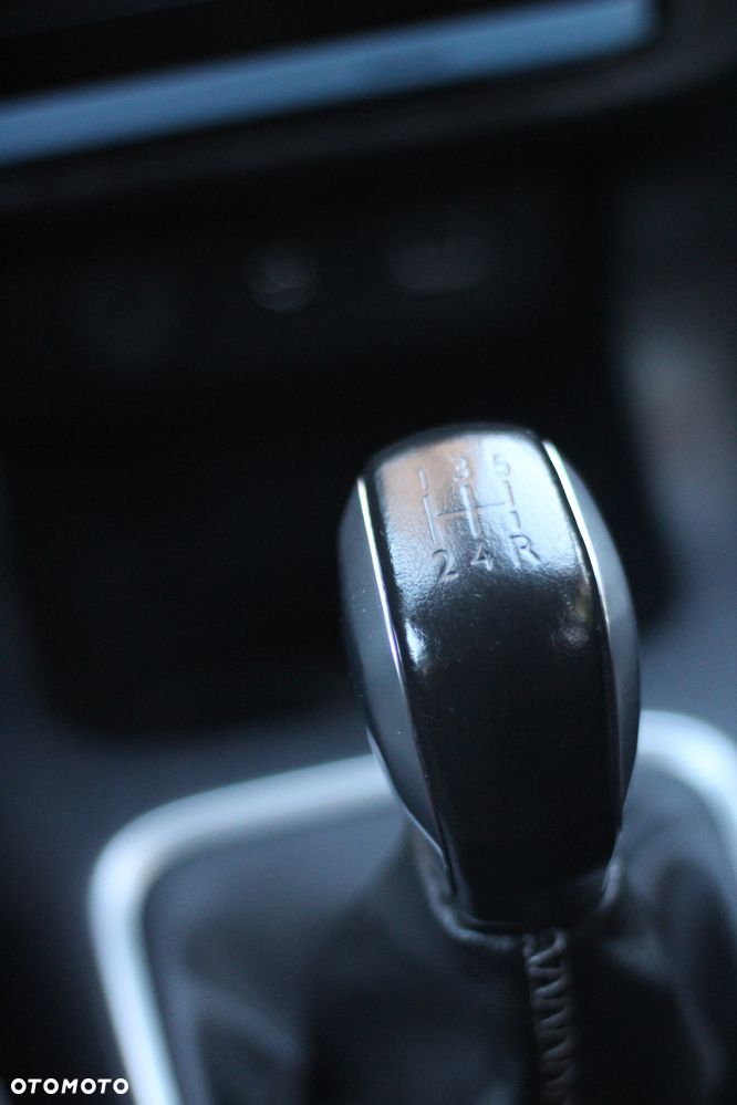 Citroën C3 1.2 PureTech Shine S&S - 19