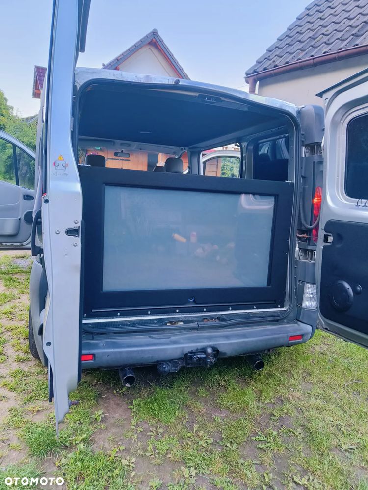 Renault Trafic - 8