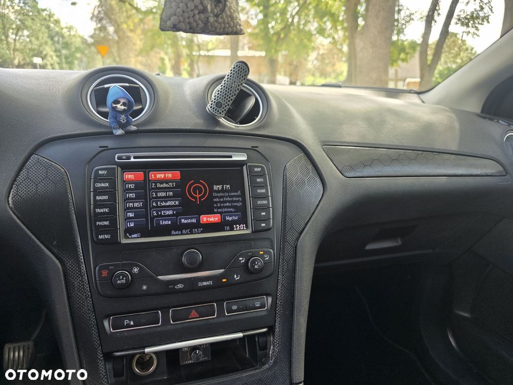 Ford Mondeo - 7
