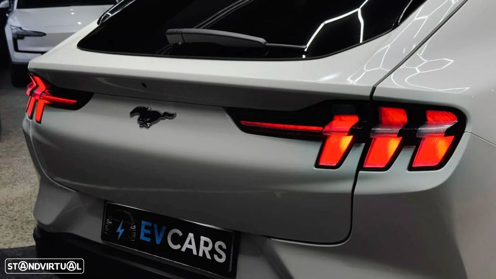 Ford Mustang Mach-E 98.7 kWh Premium - 5