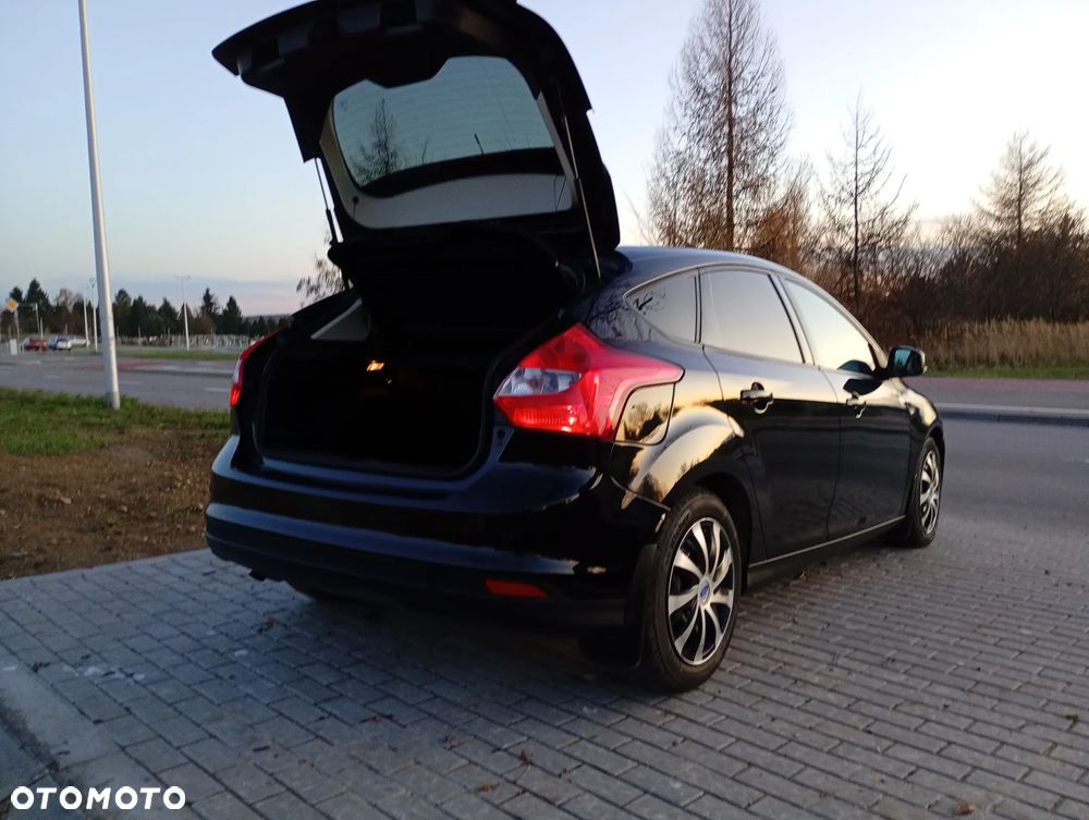 Ford Focus - 22
