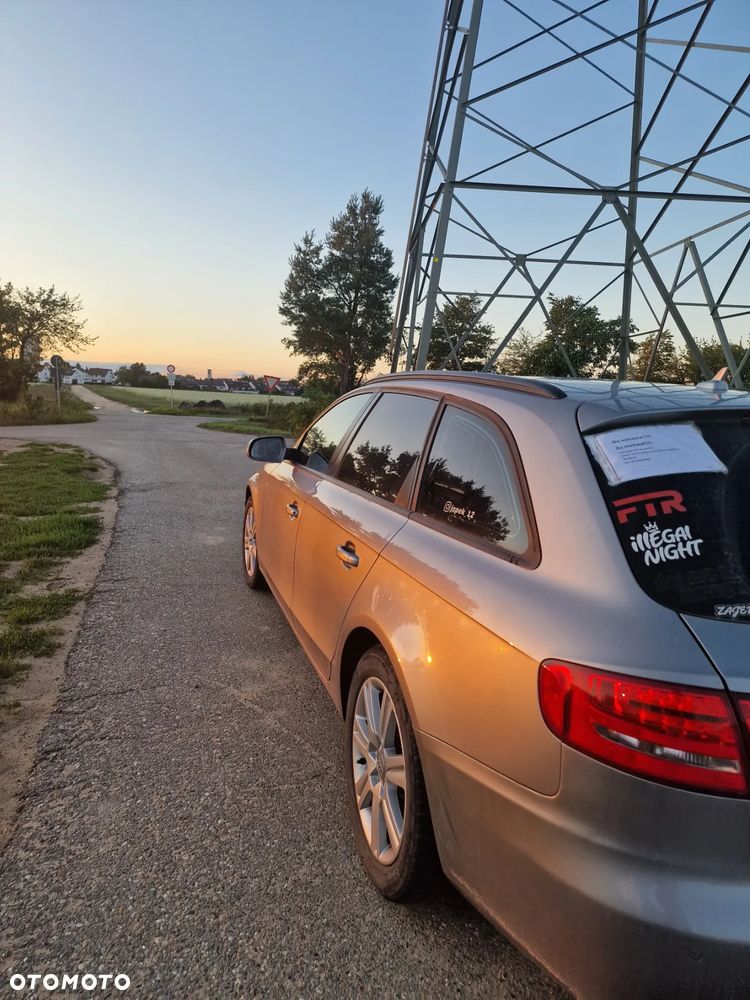 Audi A4 Avant 2.0 TFSI Quattro S tronic - 12