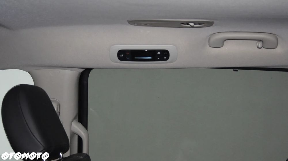 Chrysler Pacifica - 15