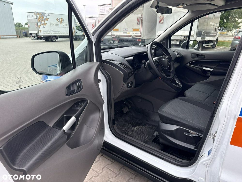 Ford Transit Connect - 10