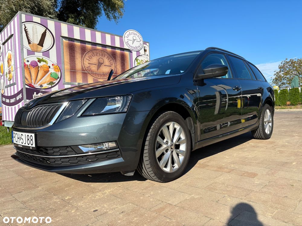 Skoda Octavia 2.0 TDI SCR Style DSG - 4