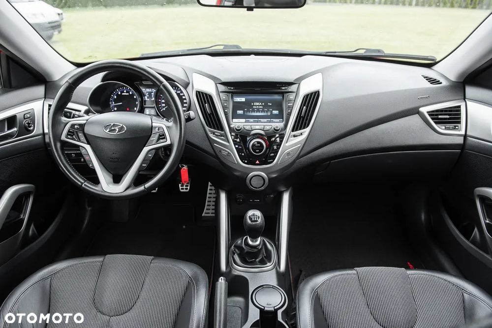 Hyundai Veloster 1.6 Premium - 7