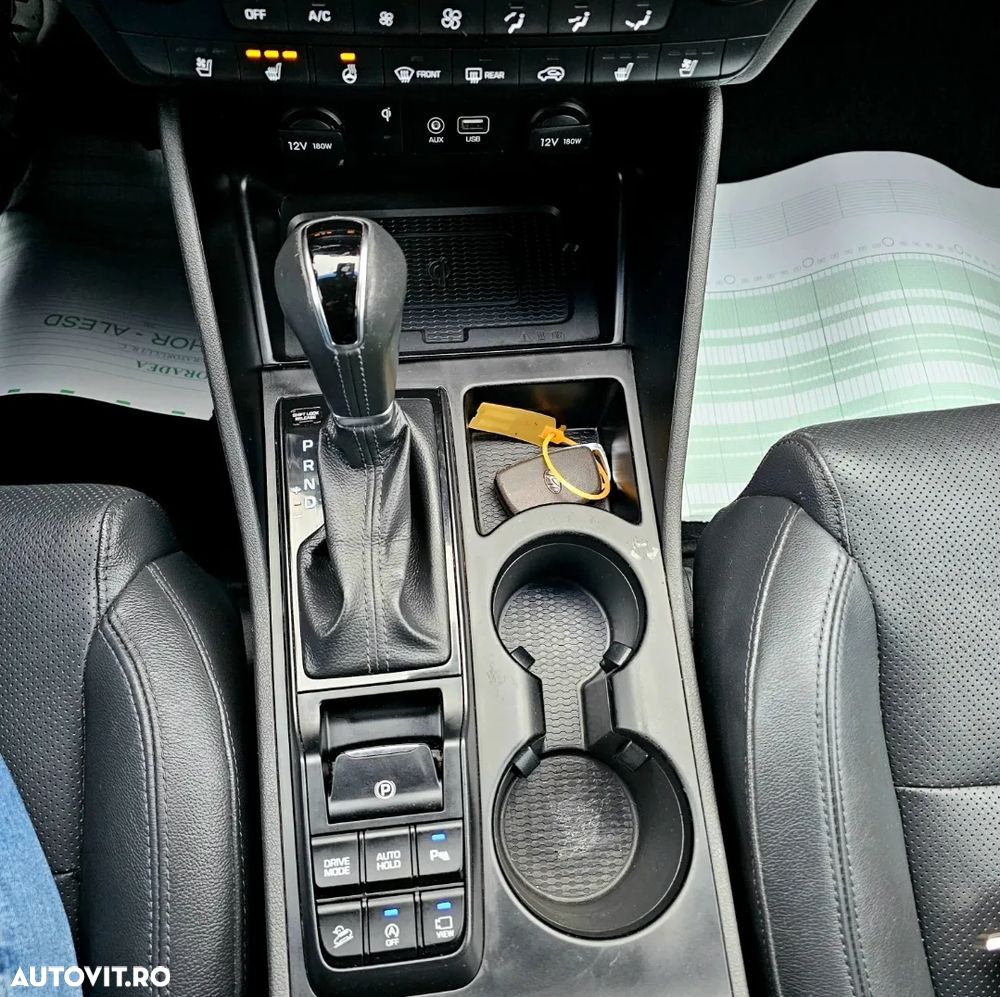 Hyundai Tucson 2.0 CRDI 4WD Automatik Premium - 13