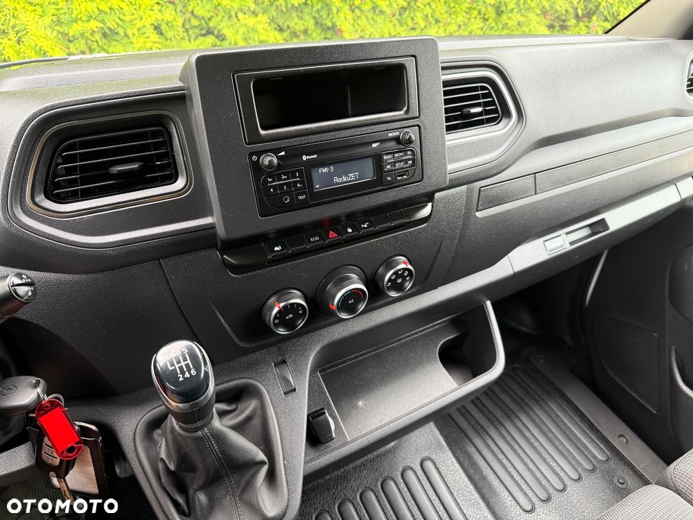 Renault Master - 10