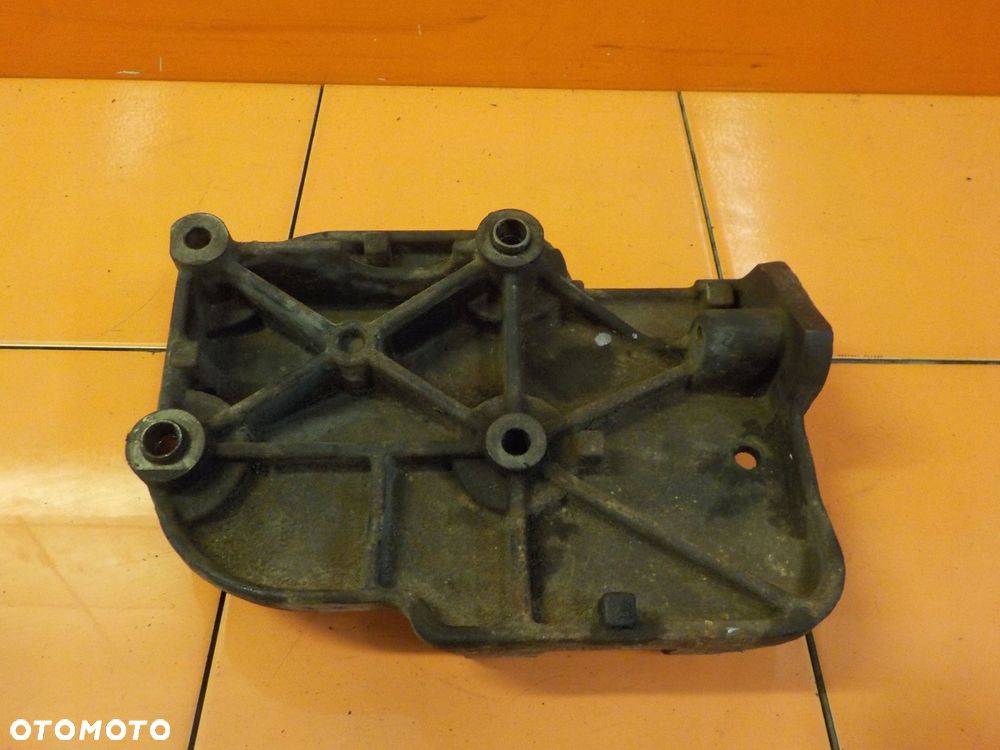 IVECO DAILY 2.3 HPI EURO 5 14r 106KM F1AE3481A lapa sprezarka klimatyzacji - 2