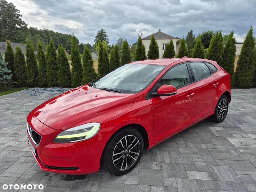 Volvo V40 T2 Drive-E Momentum - 28