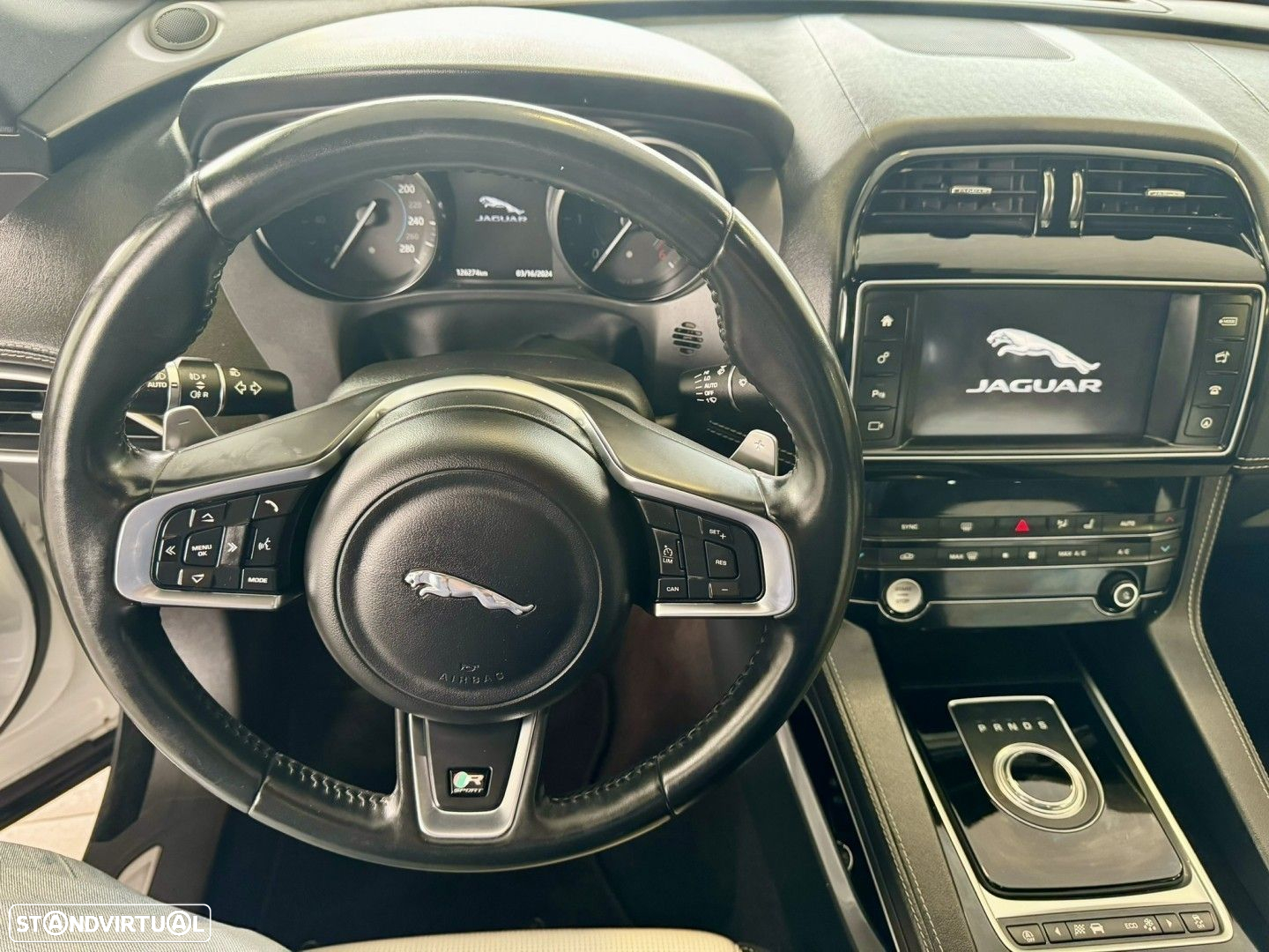 Jaguar F-Pace 2.0 i4D R-Sport AWD Aut. - 17