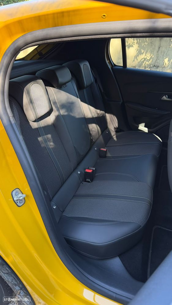Peugeot 208 1.2 PureTech GT Line EAT8 - 9