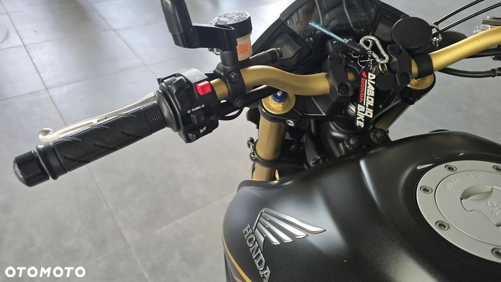 Honda CB - 13